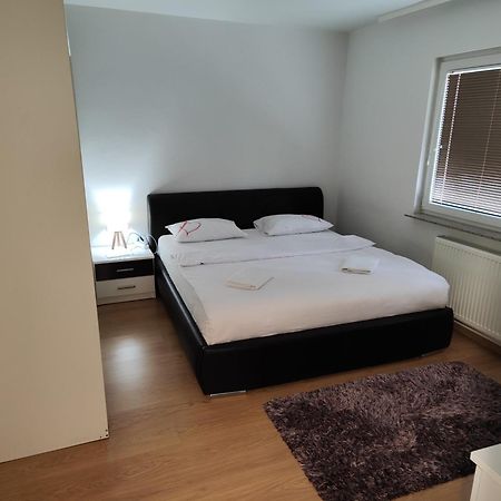 Dino Sarajevo Apartment Buitenkant foto